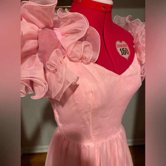 Vintage 70s Blush Pink Organza Ruffled Sleeve Bridal / Prom Formal Gown - Picture 4 of 16
